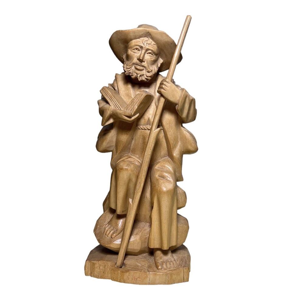 Vtg Antique Hand Carved Folk Art Man Standing Book Beard Hat Reader Stick